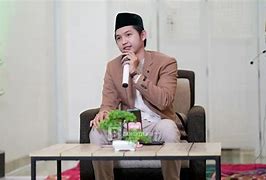 Ustadz Yang Tobat Dari Judi